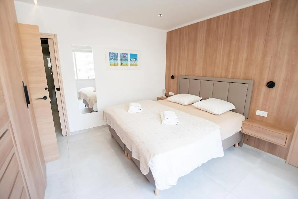 Superbe T3 Moderne Et Chic Croisette Cannes Frankreich