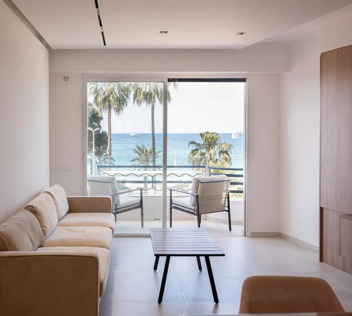 Apartment Superbe T3 Moderne Et Chic Croisette Cannes