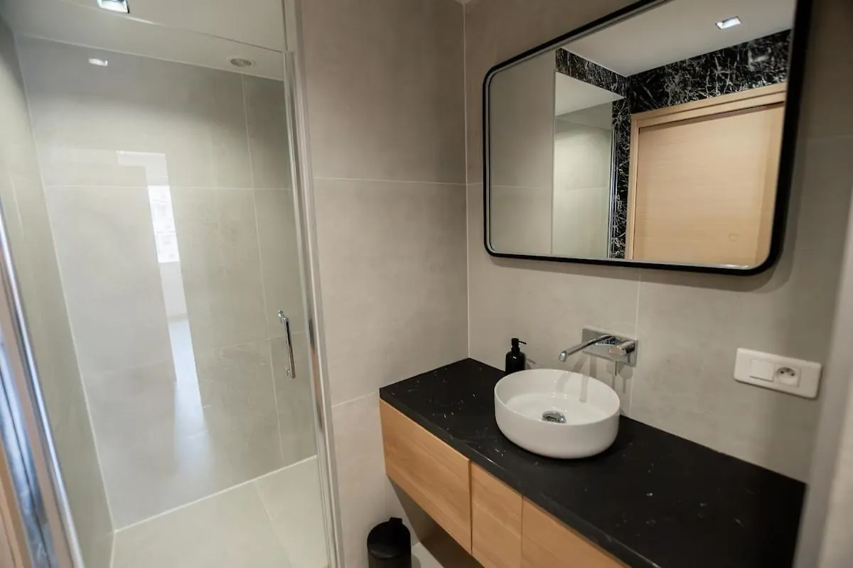 Daire Superbe T3 Moderne Et Chic Croisette Cannes