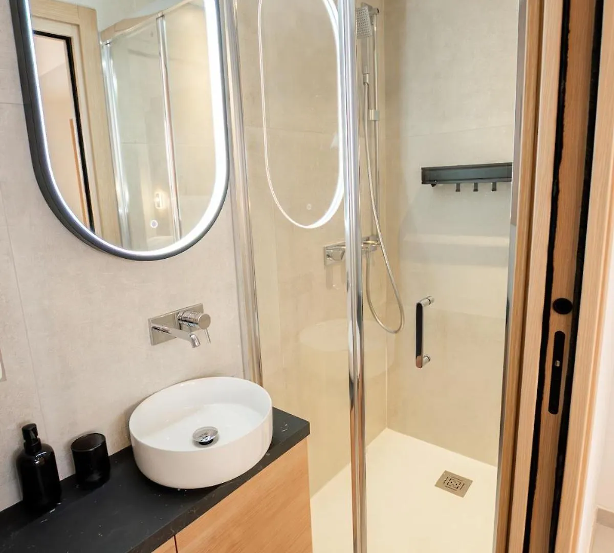 Superbe T3 Moderne Et Chic Croisette Cannes Fransa