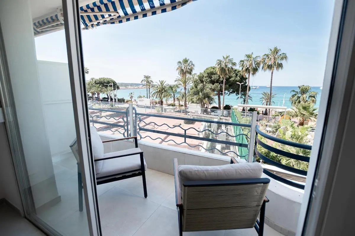 Superbe T3 Moderne Et Chic Croisette Cannes 0*,  Fransa